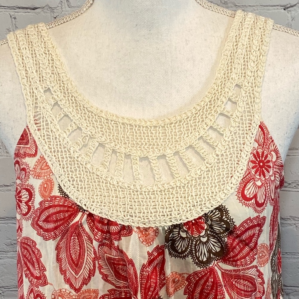 LOFT Crochet Trim Floral Tank Top
